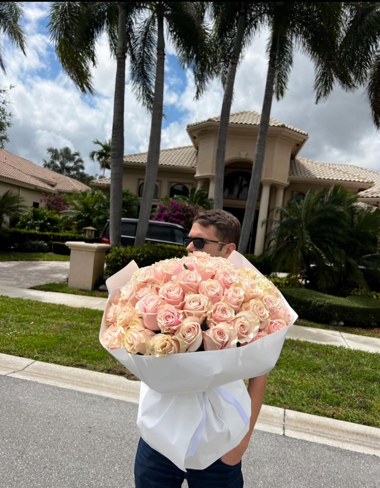 Light Pink Roses Bouquet